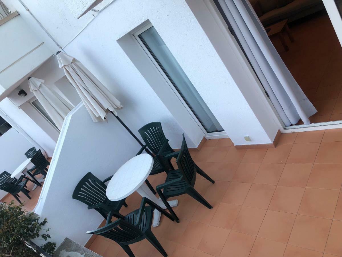 Apartaments S'Arenella كاذاكيس المظهر الخارجي الصورة